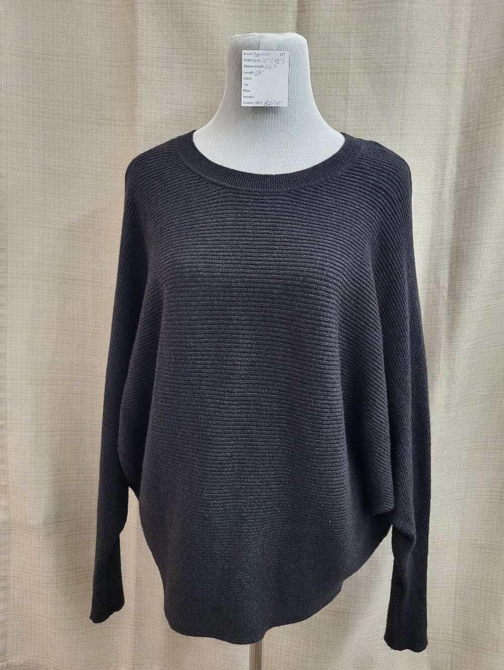 Carmen Marc Valvo Women's Black Ribbed Long Zipper Sleeve Sweater Size Med
